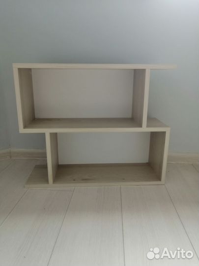 Полка/стеллаж настенная