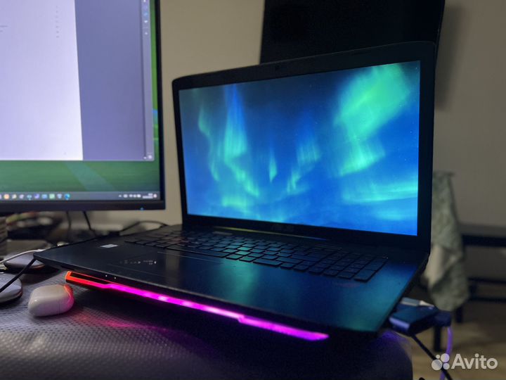 Игровой 17 дюймовый ноут ssd+M2 /gtx960 /12ddr4