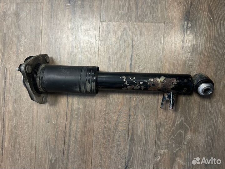 Амортизатор задний левый Bmw X5 50Ix E70 LCI N63