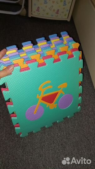 Развивающий коврик
