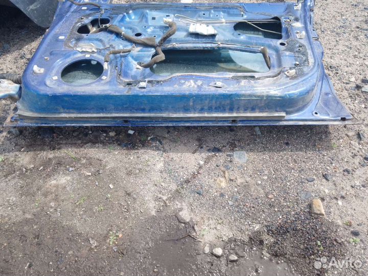 Дверь передняя правая Hyundai Lantra 2