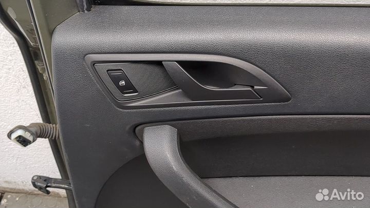 Дверь правая задняя Skoda Yeti