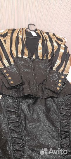 Костюм юбка и кофта 44 46