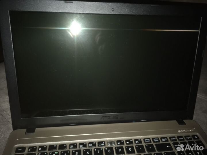 Ноутбук asus