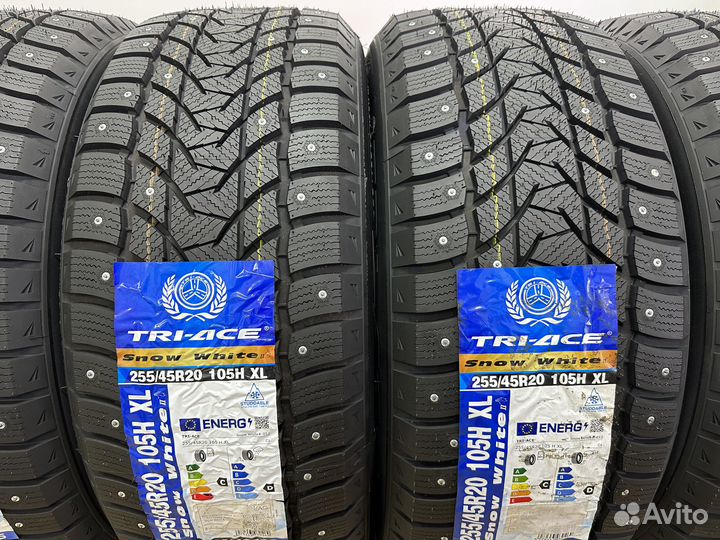 Tri Ace Snow White II 255/45 R20 105H