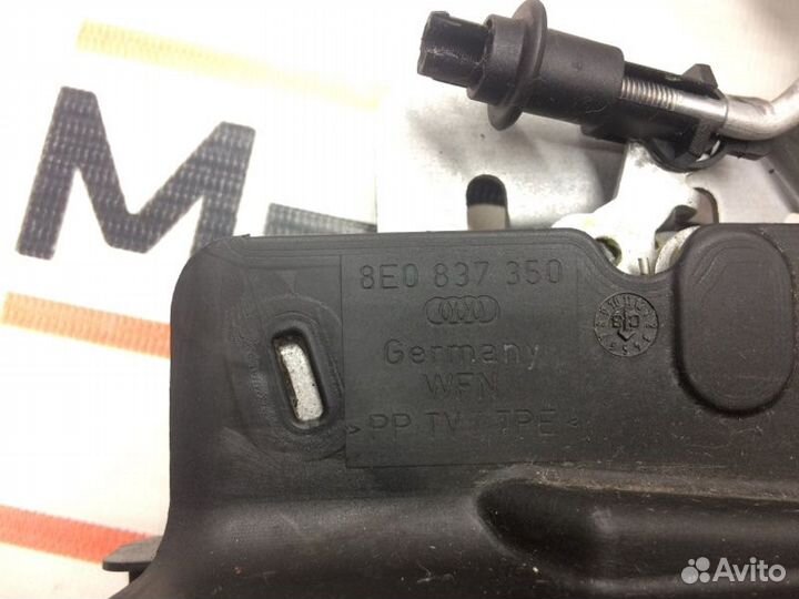 Замок двери передний правый Audi A4 B6 ALT 2003