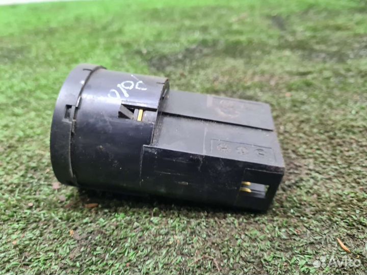 Блок управления светом Volkswagen polo sedan