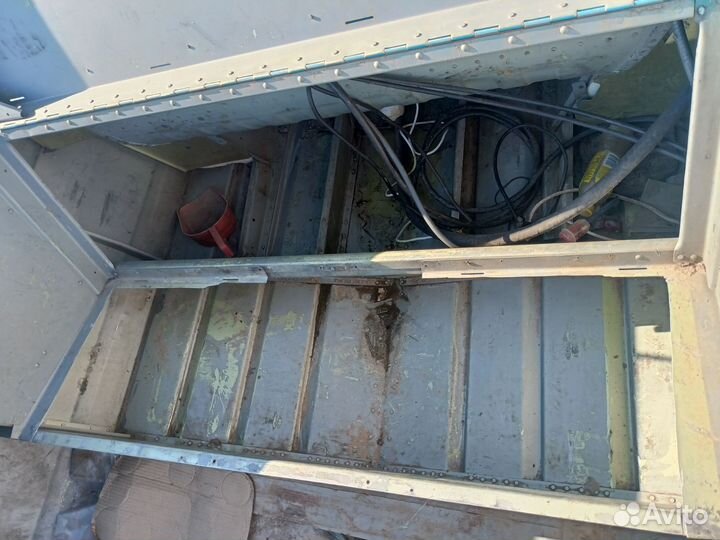 Продам лодку казанка 5м4