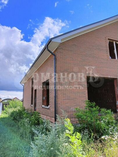 Дом 350 м² на участке 9 сот.