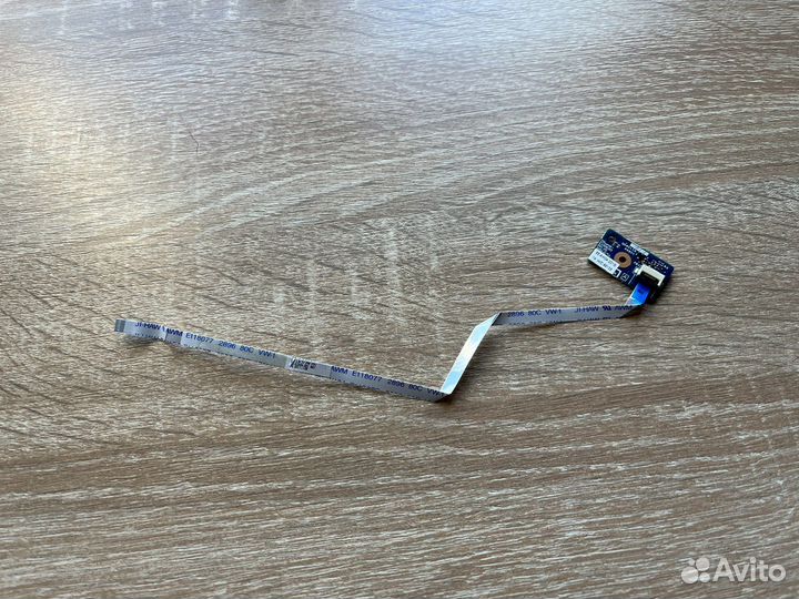 Кнопка включения Lenovo B570e