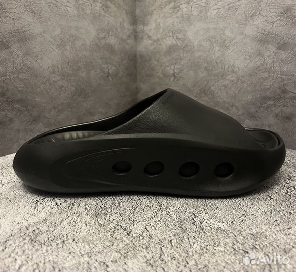 Шлепанцы sprandi