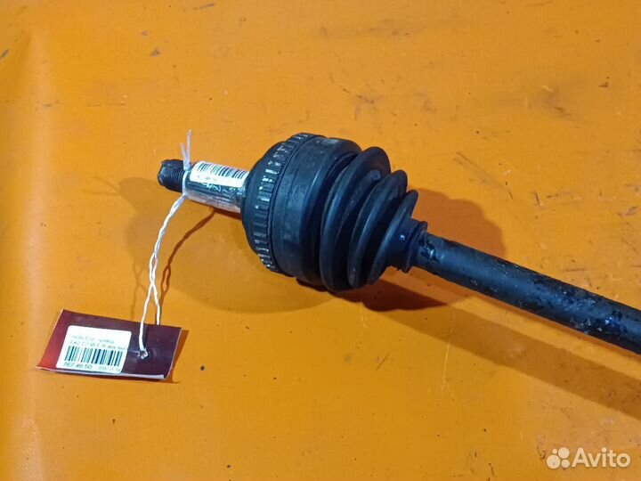 Привод на Honda Civic EK2 D13B