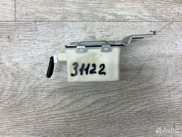 Блок управления бесключевым доступом Mazda Cx-5