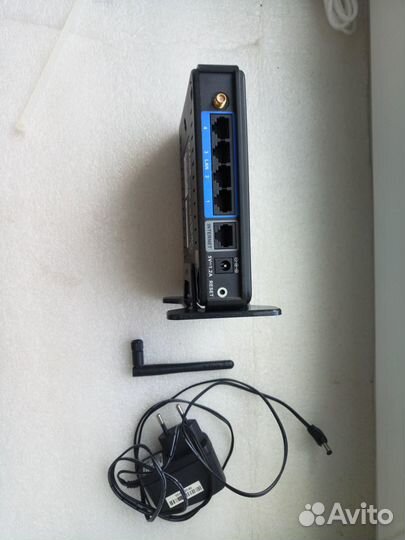 WiFi роутер D-link dir300