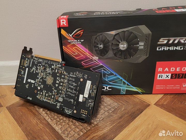 Видеокартат Asus Radeon rx 570 4 gb