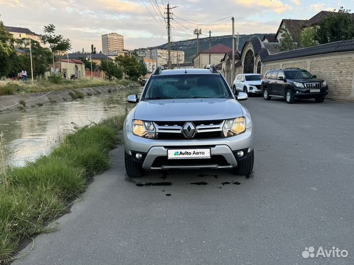 Renault Duster 2.0 AT, 2016, 90 000 км