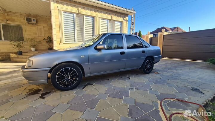 Opel Vectra 1.6 МТ, 1991, 297 300 км