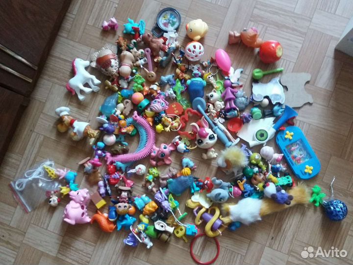 Мелкие игрушки микс