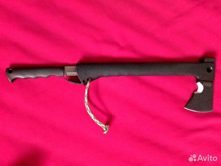 Топор походный, с ножом в рукояти