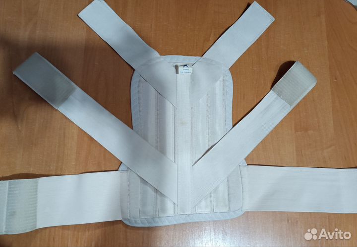 Корректор осанки Тривес