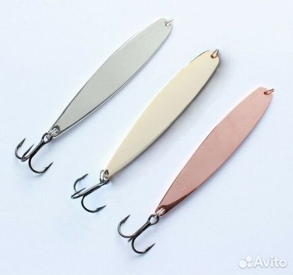 Зимняя блесна в упаковке Lucky John 6750S