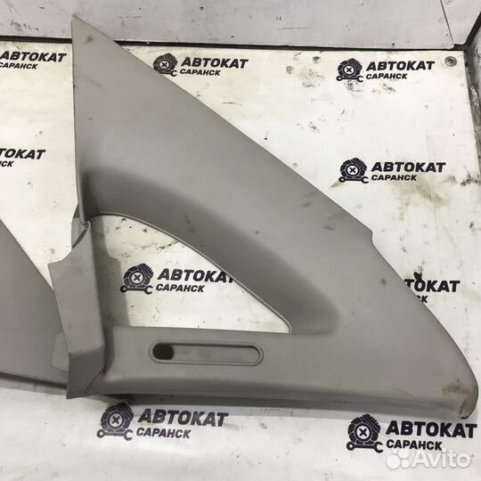 Обшивка задней стойки Opel Vectra B