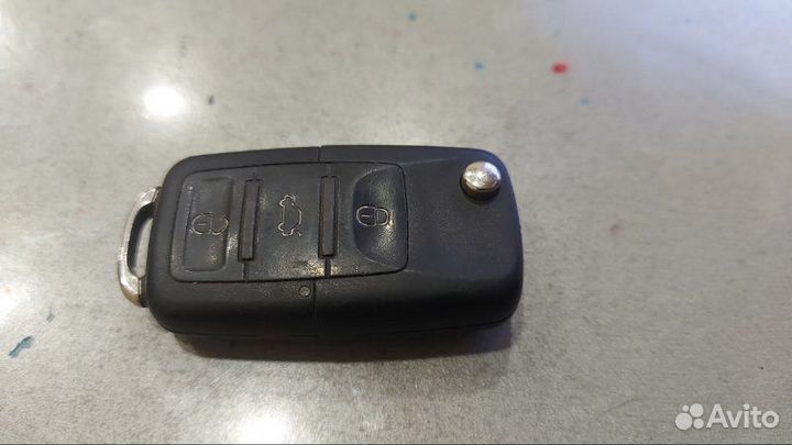 Ключ выкидной Volkswagen Touareg