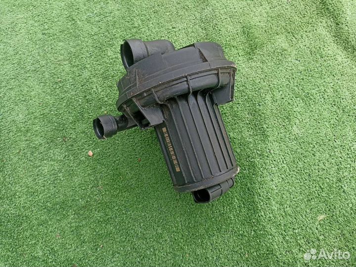 Насос воздушный Volkswagen Jetta седан 1.6 2006