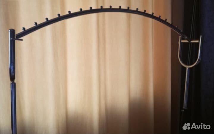 Вешалка напольная для одежды