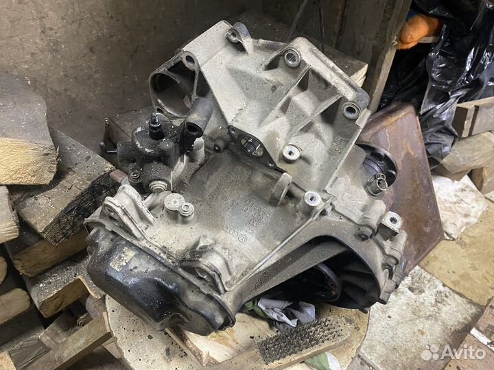 МКПП на volkswagen polo 1.6 на запчасти