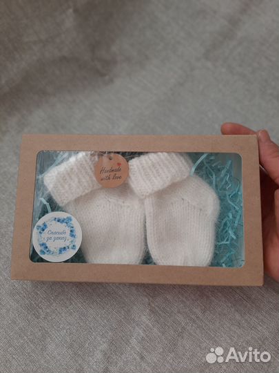 Носочки вязаные для новорожденного
