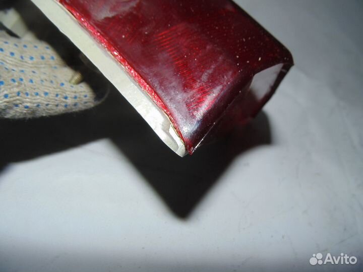 Фонарь задний внутренний левый audi 100