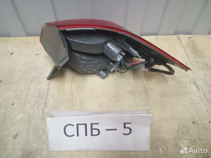 Фонарь левый Kia Rio QB