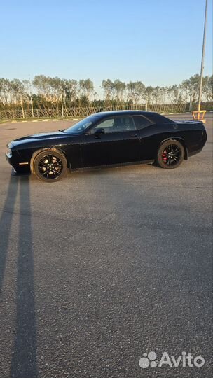 Dodge Challenger 3.6 AT, 2018, 127 000 км