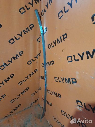 Молдинг на крышу правый Toyota Mark Ii GX110