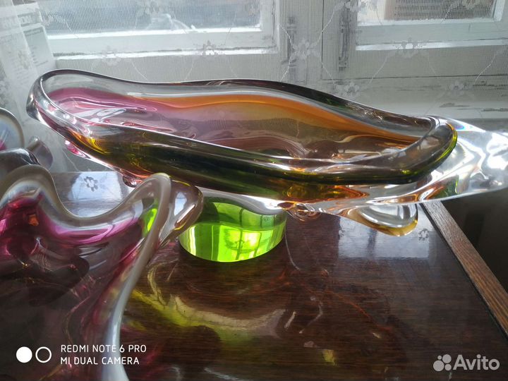 Вазы богемское гутное стекло