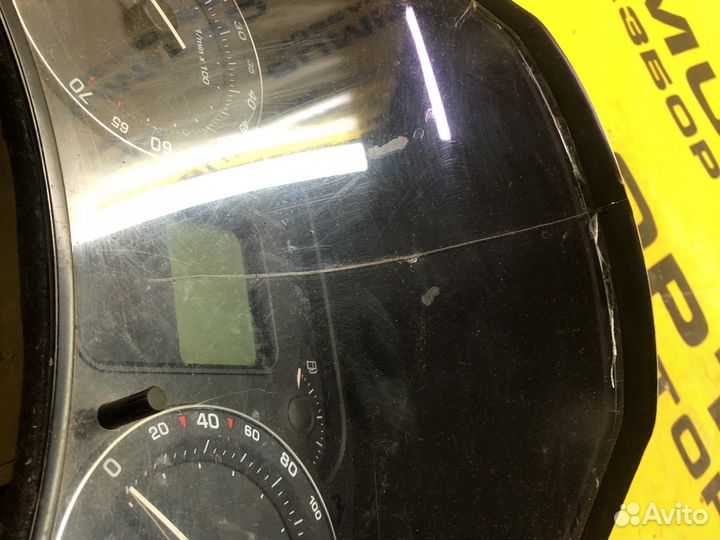 Щиток приборов Skoda Octavia A5 дорест