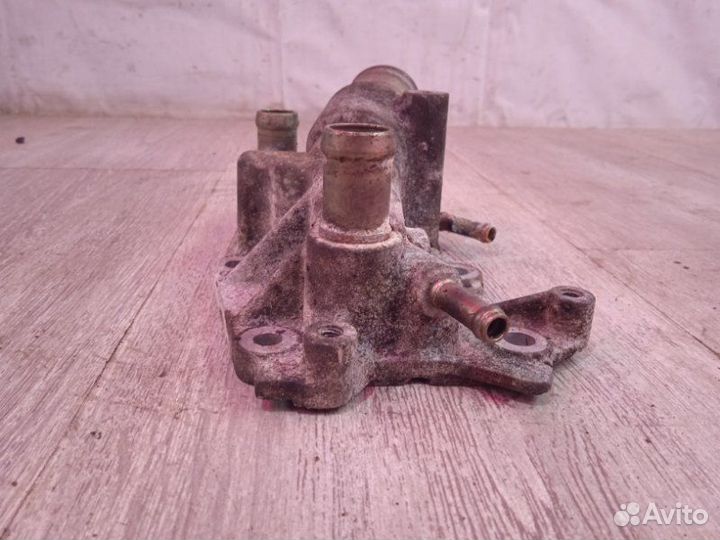 Корпус термостата Nissan Juke F15 HR16DE 2013