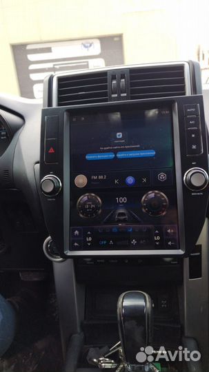 Toyota Prado 150 магнитола Android в стиле Tesla