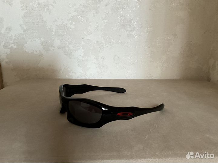 Спортивные очки Oakley