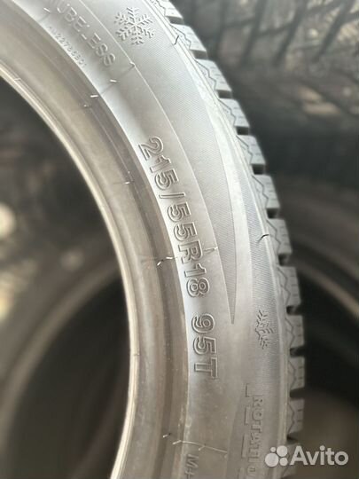 Grenlander Icedefensor Stud II 215/55 R18 95T