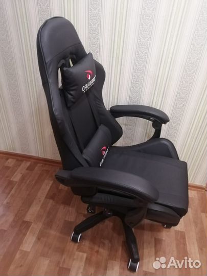 Компьютерное кресло игровое