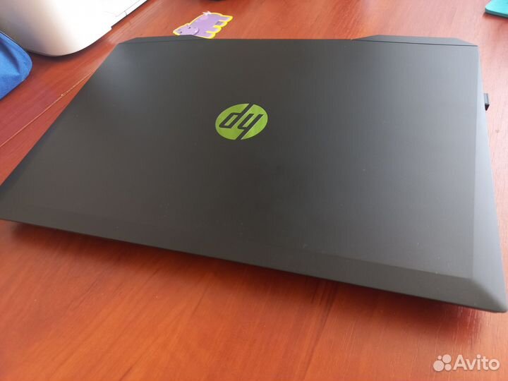 HP pavilion