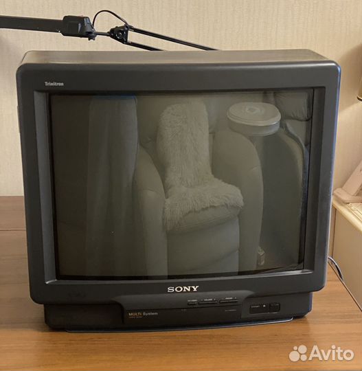 Телевизор Sony trinitron