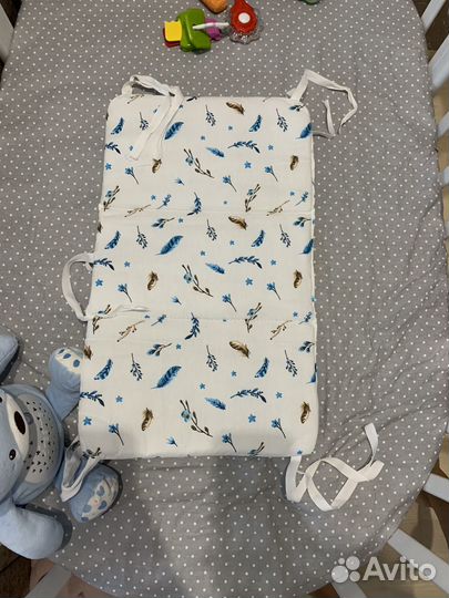 Бортики в кроватку