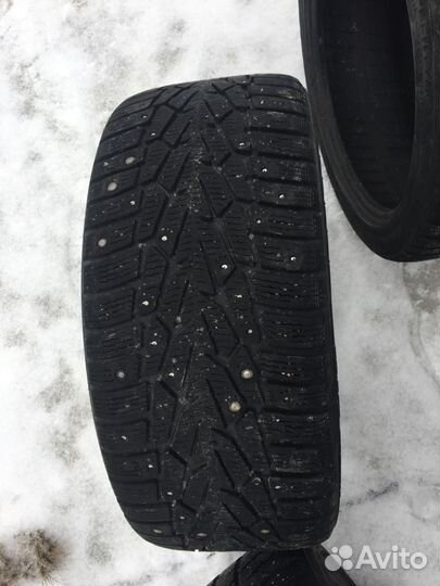 Nokian Tyres Hakkapeliitta 7 245/40 R18 97T