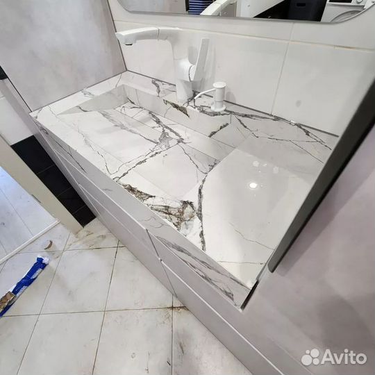 Дизайнерская раковина из керамогранита 60х60 см