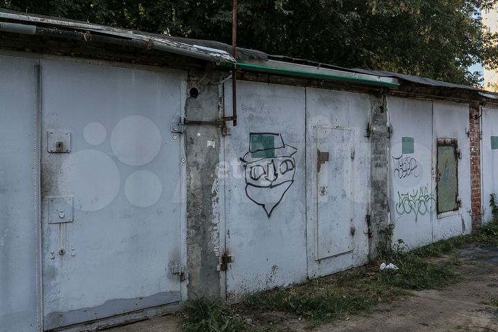 Машиноместо, 20 м²