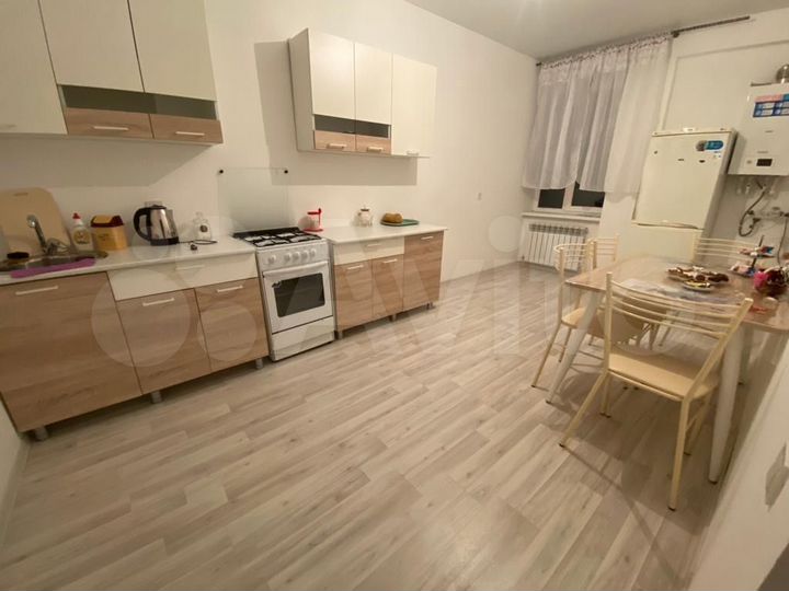 3-к. квартира, 76,6 м², 3/6 эт.