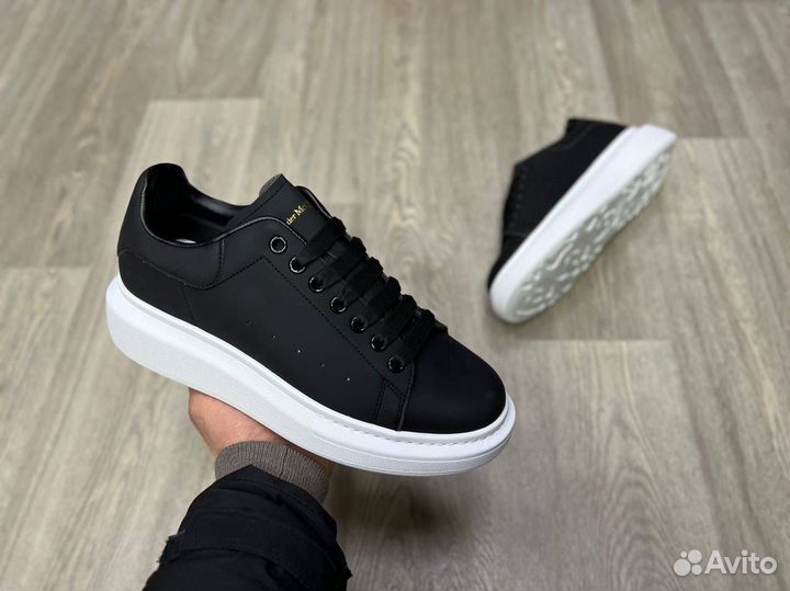 Кроссовки Alexander McQueen Black White (36-45)